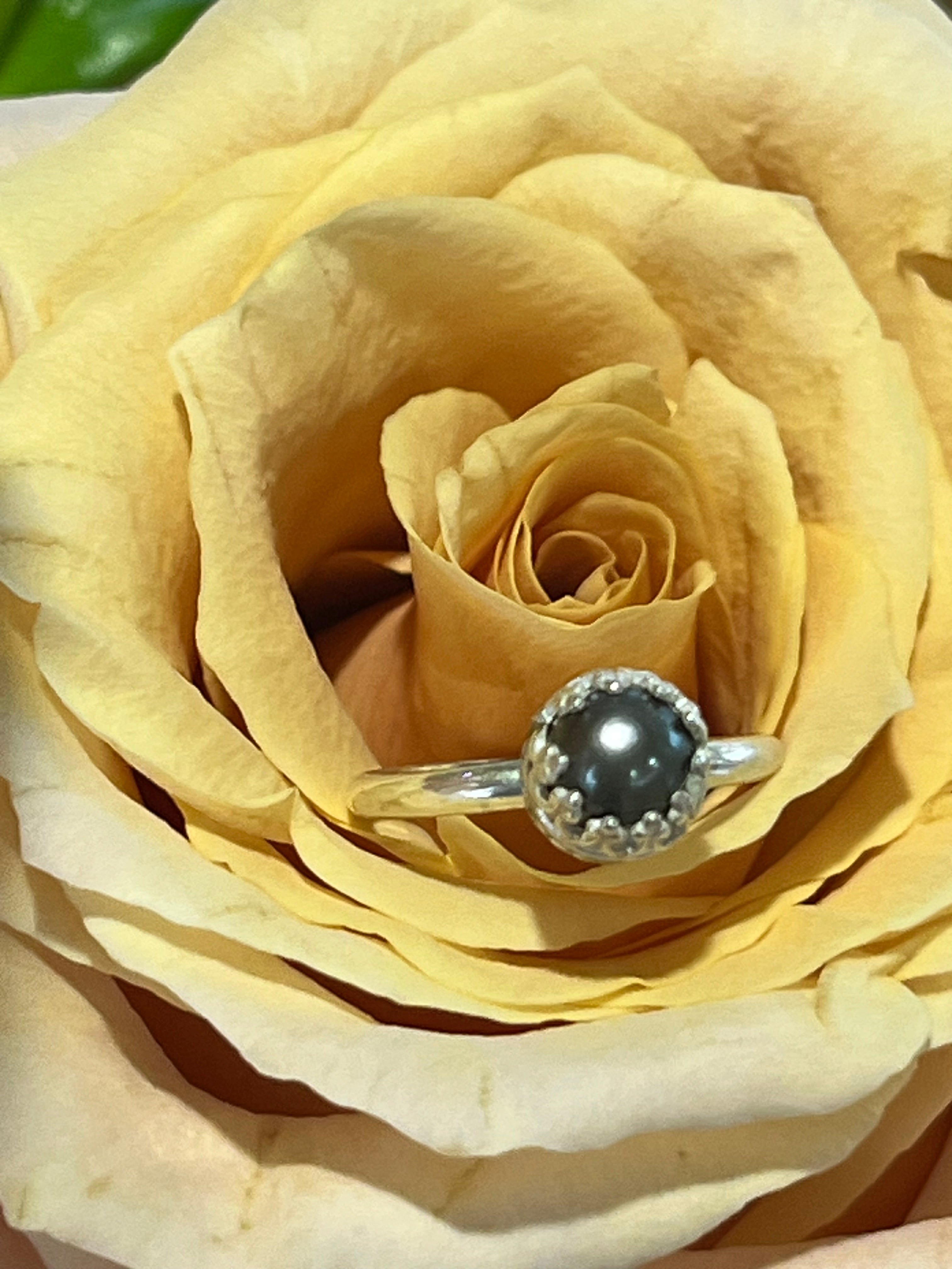 Black pearl set in sterling silver
