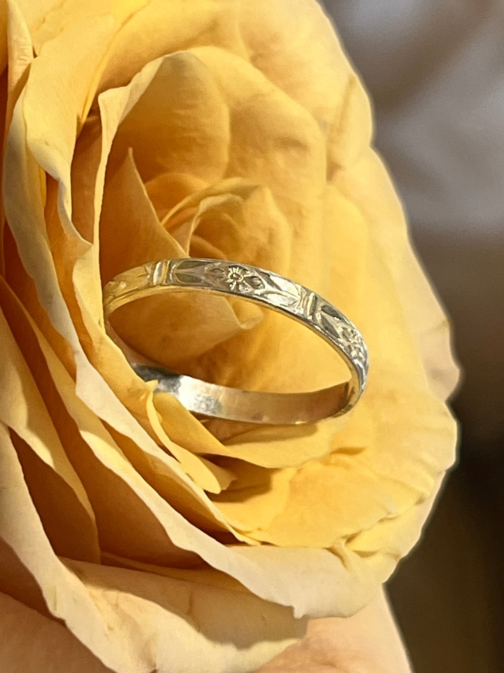 Silver floral ring