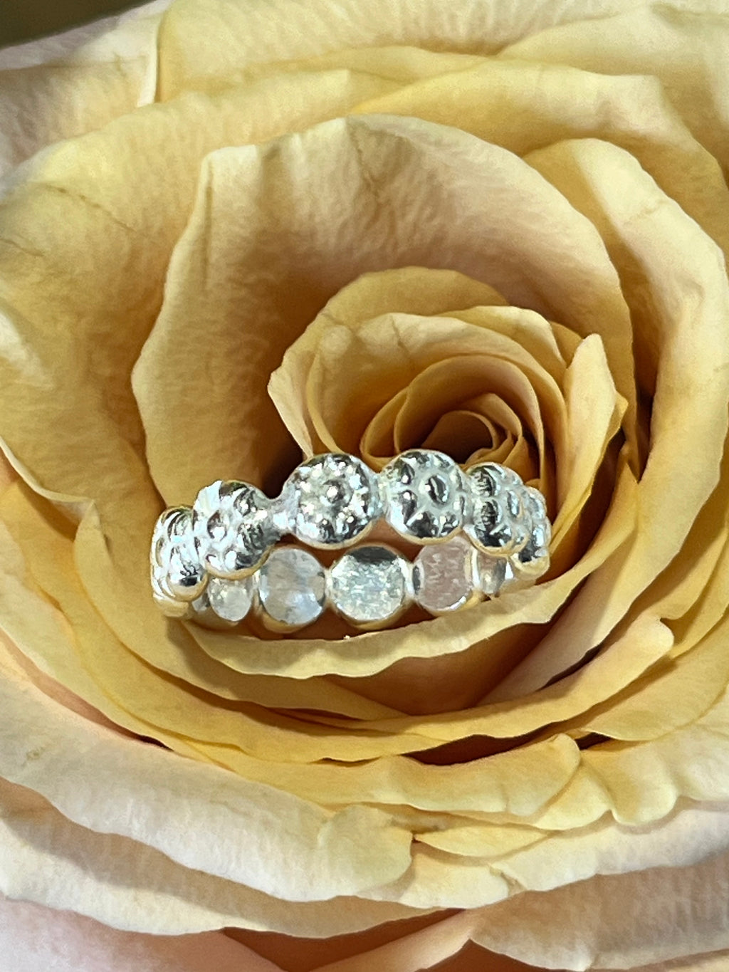 Sterling silver daisy ring