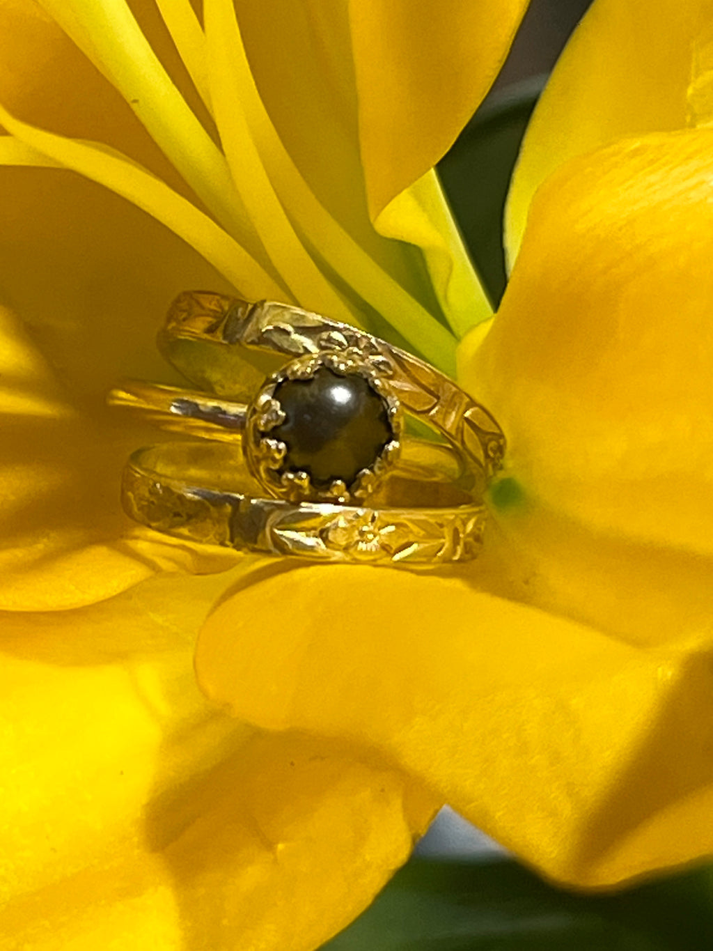 Silver black pearl stack